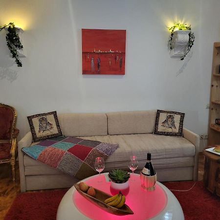 Ferienwohnung Fuer 4 Personen Mit Schnellem Wlan, Glasfaser, Tv Paket Beilstein  エクステリア 写真