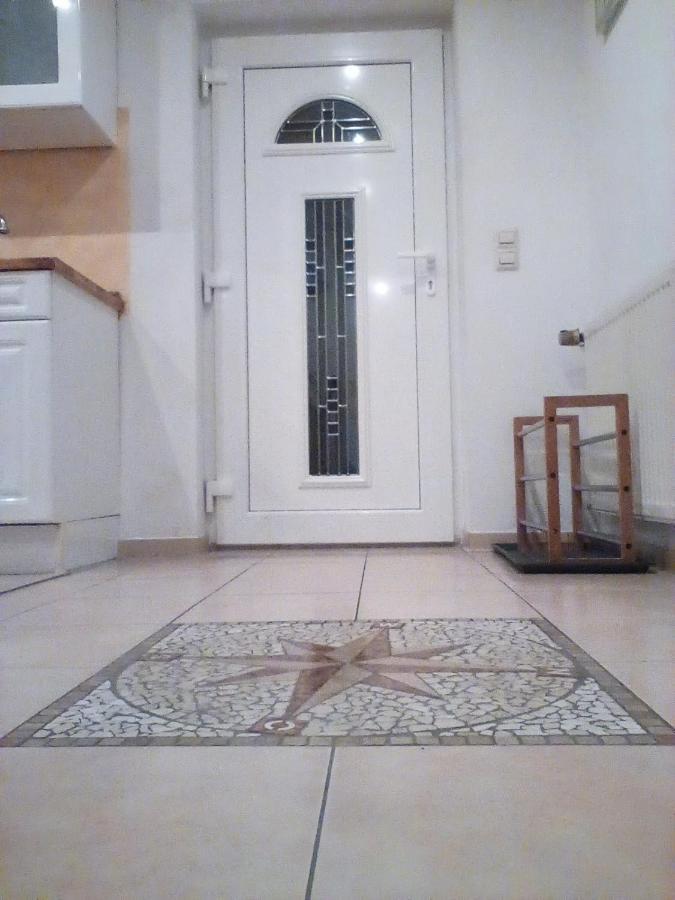 Ferienwohnung Fuer 4 Personen Mit Schnellem Wlan, Glasfaser, Tv Paket Beilstein  エクステリア 写真